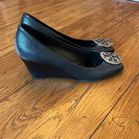 Tory Burch peep toe 2.5 inch wedges. - Picture 2 of 5